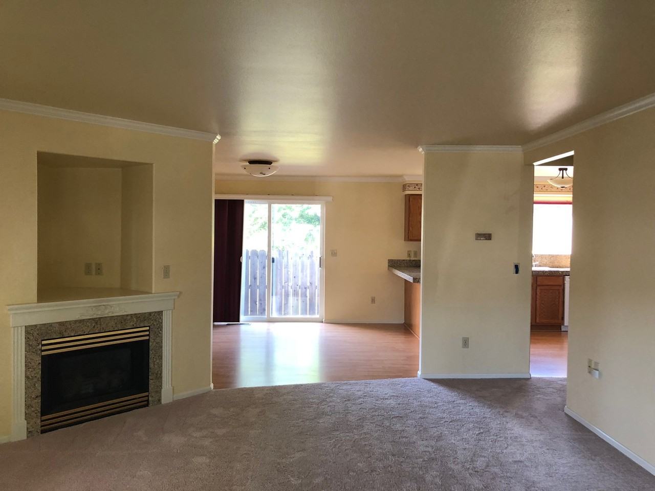 172 Ne Rifle Range St #10 - Photo 5 of 16