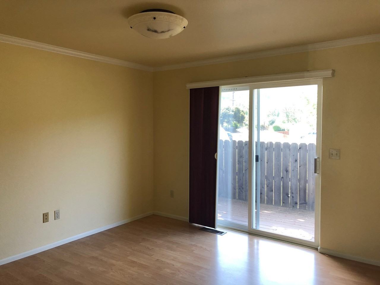 172 Ne Rifle Range St #10 - Photo 6 of 16