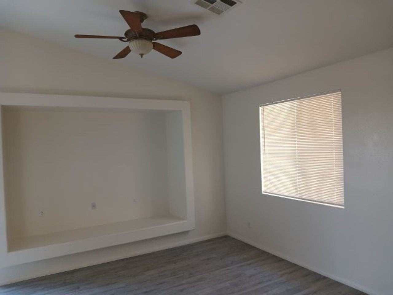 5205 Blooming Mesa Ct - Photo 2 of 14