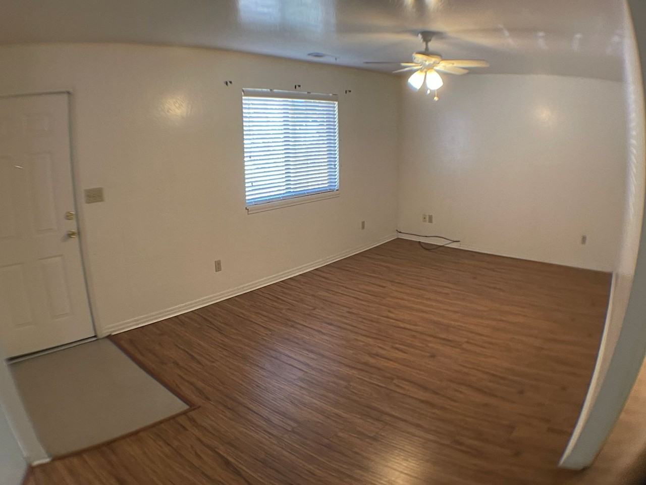 1728 N West St #B - Photo 6 of 25