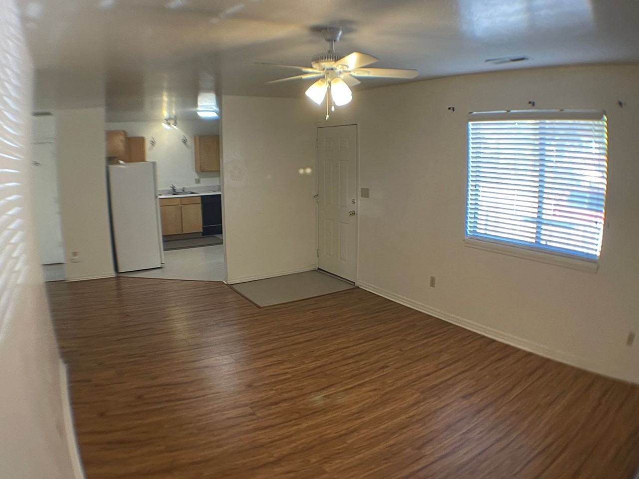 1728 N West St #B - Photo 7 of 25