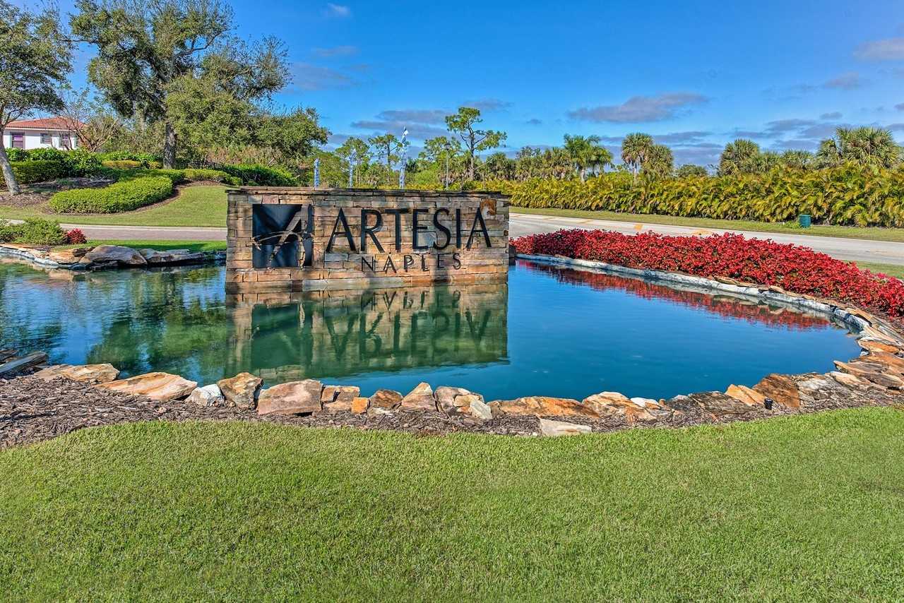 1414 Oceania Dr S - Photo 2 of 39