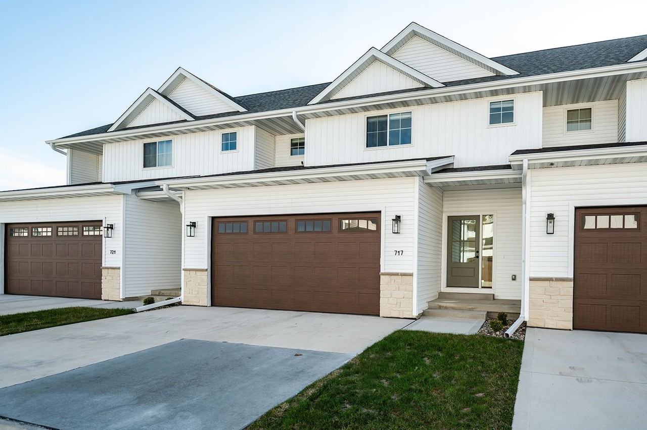 717 Spruce St Nw - Photo 3 of 22