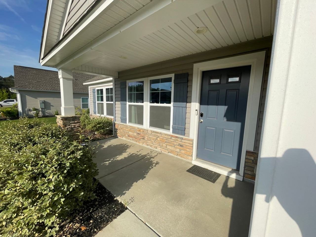 13 Carriagebrook Cir - Photo 4 of 23