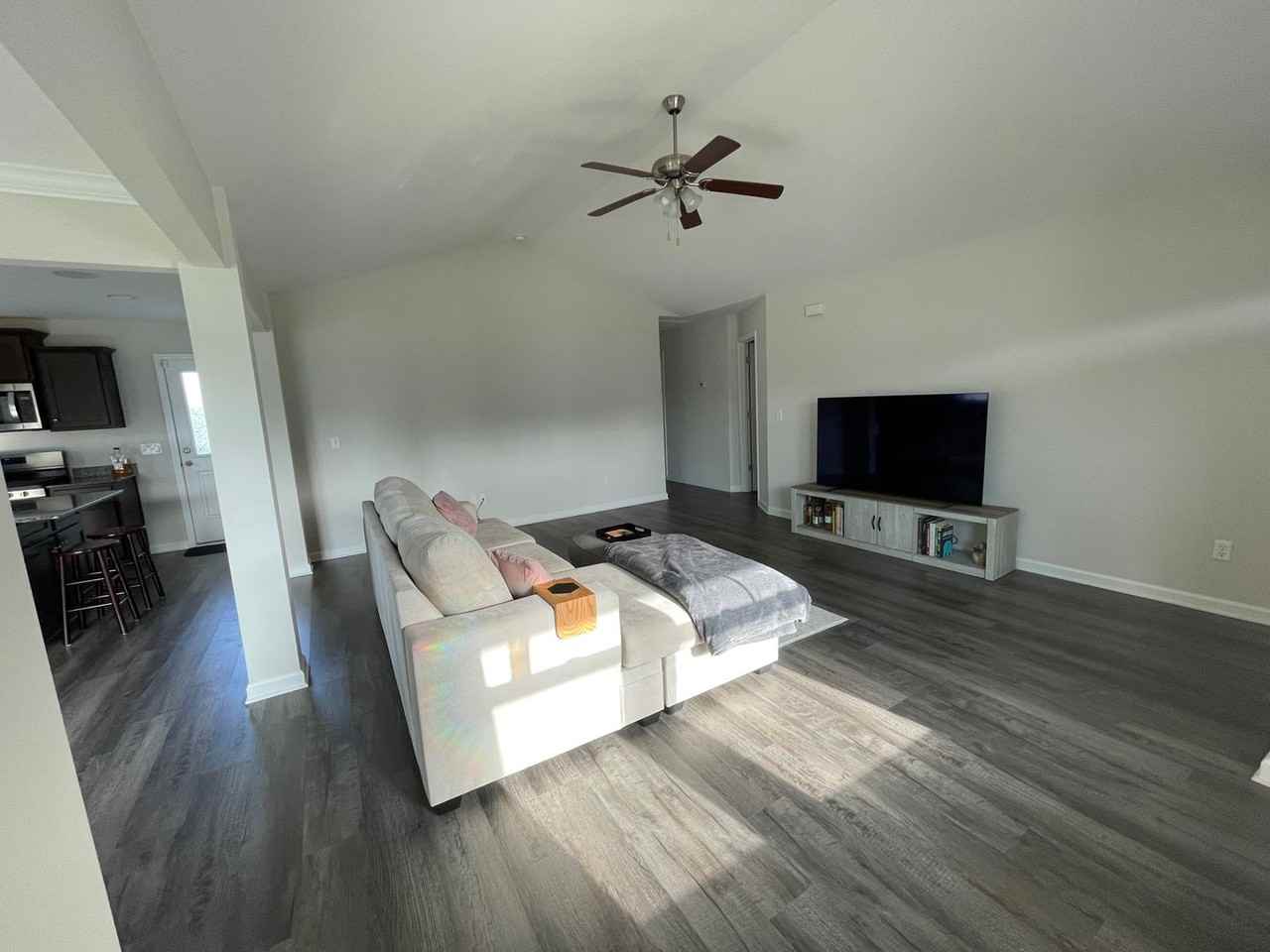 13 Carriagebrook Cir - Photo 7 of 23