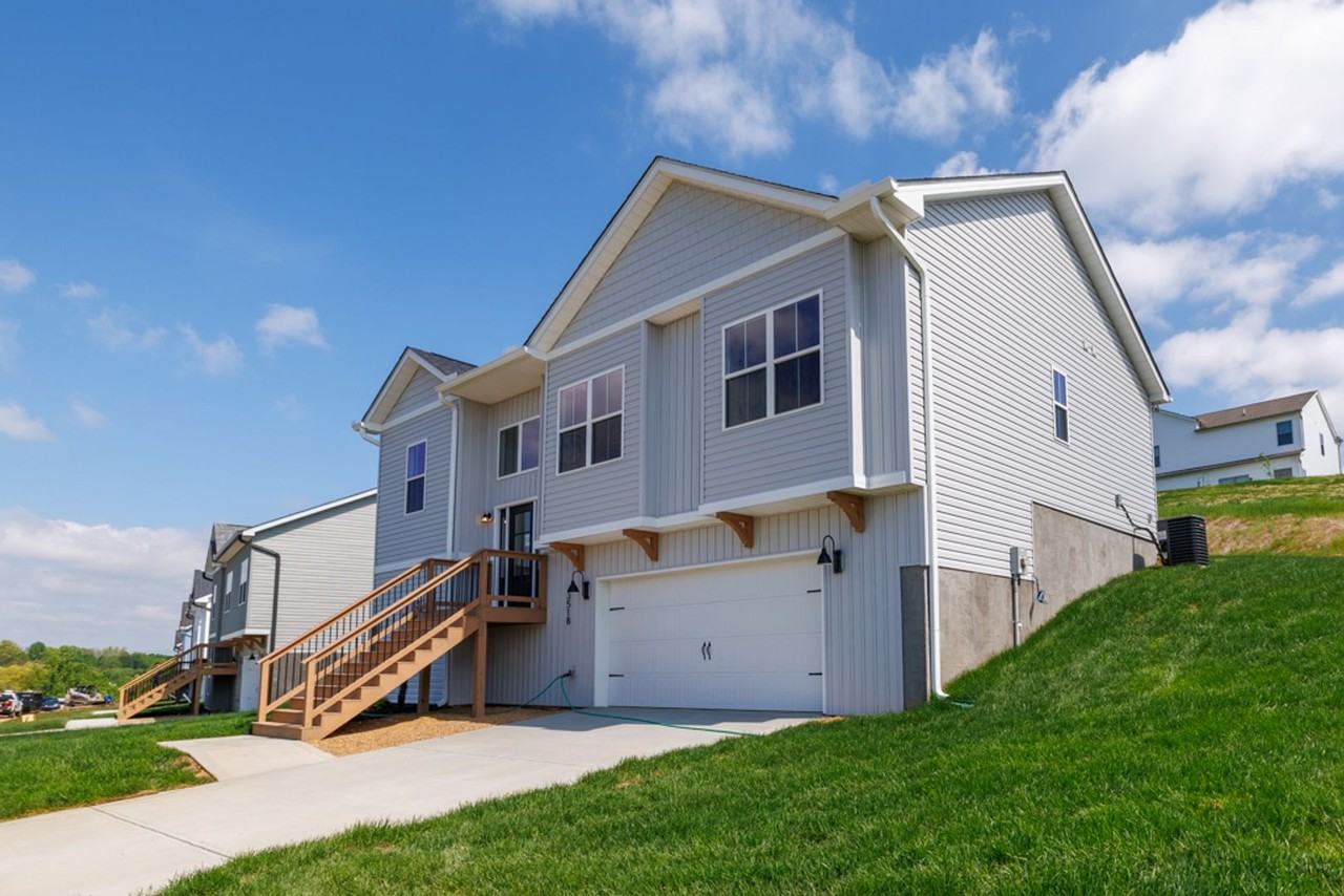 3536 Paradise Ridge Way - Photo 2 of 42