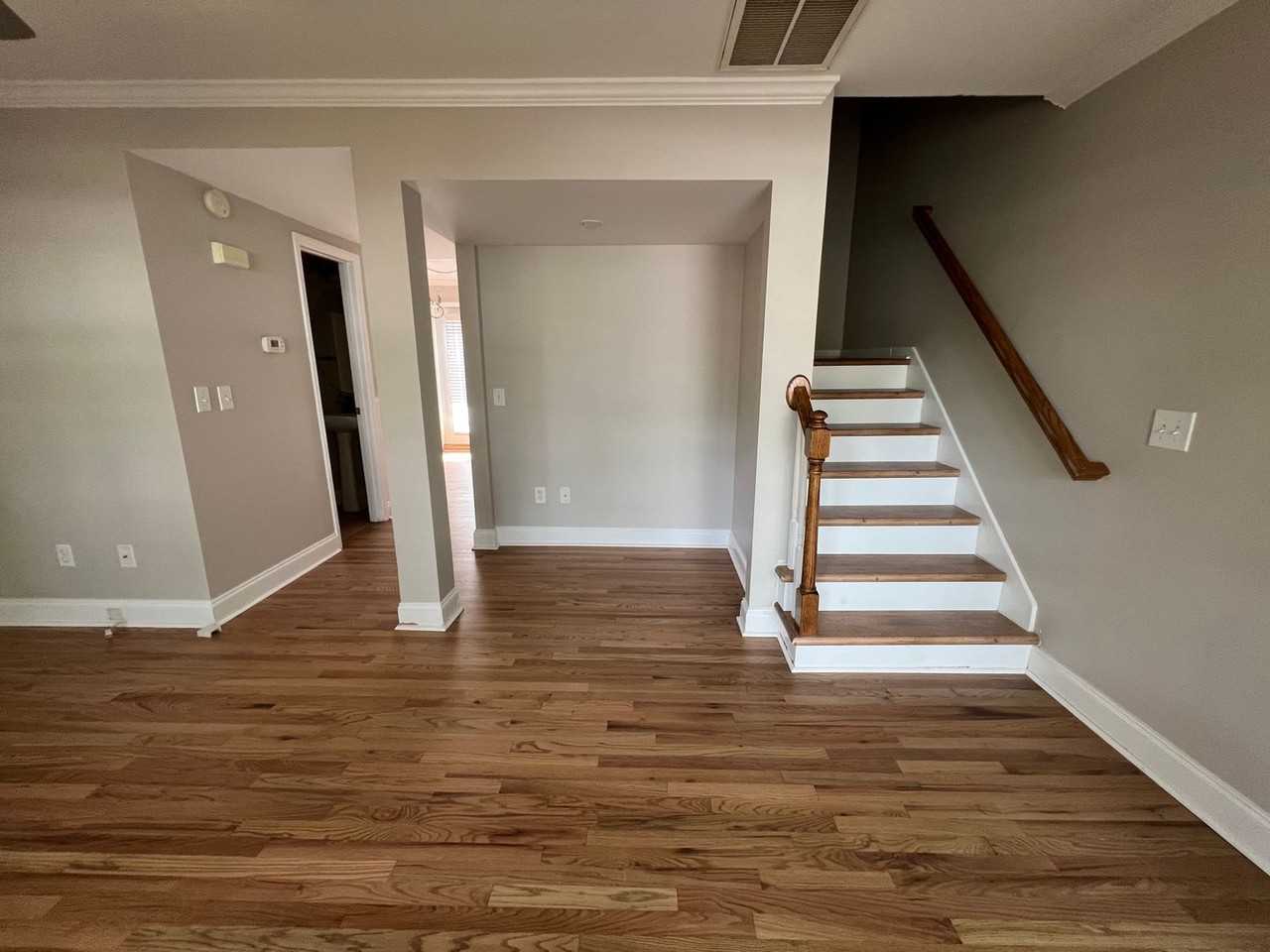 25 Brockman Dr Apt C - Photo 2 of 29