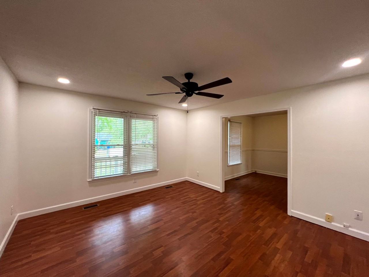 1133 Paddington Pl - Photo 4 of 21