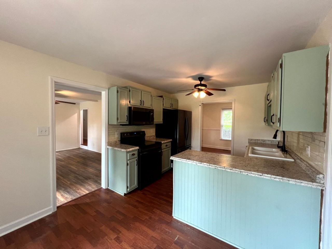 1133 Paddington Pl - Photo 6 of 21