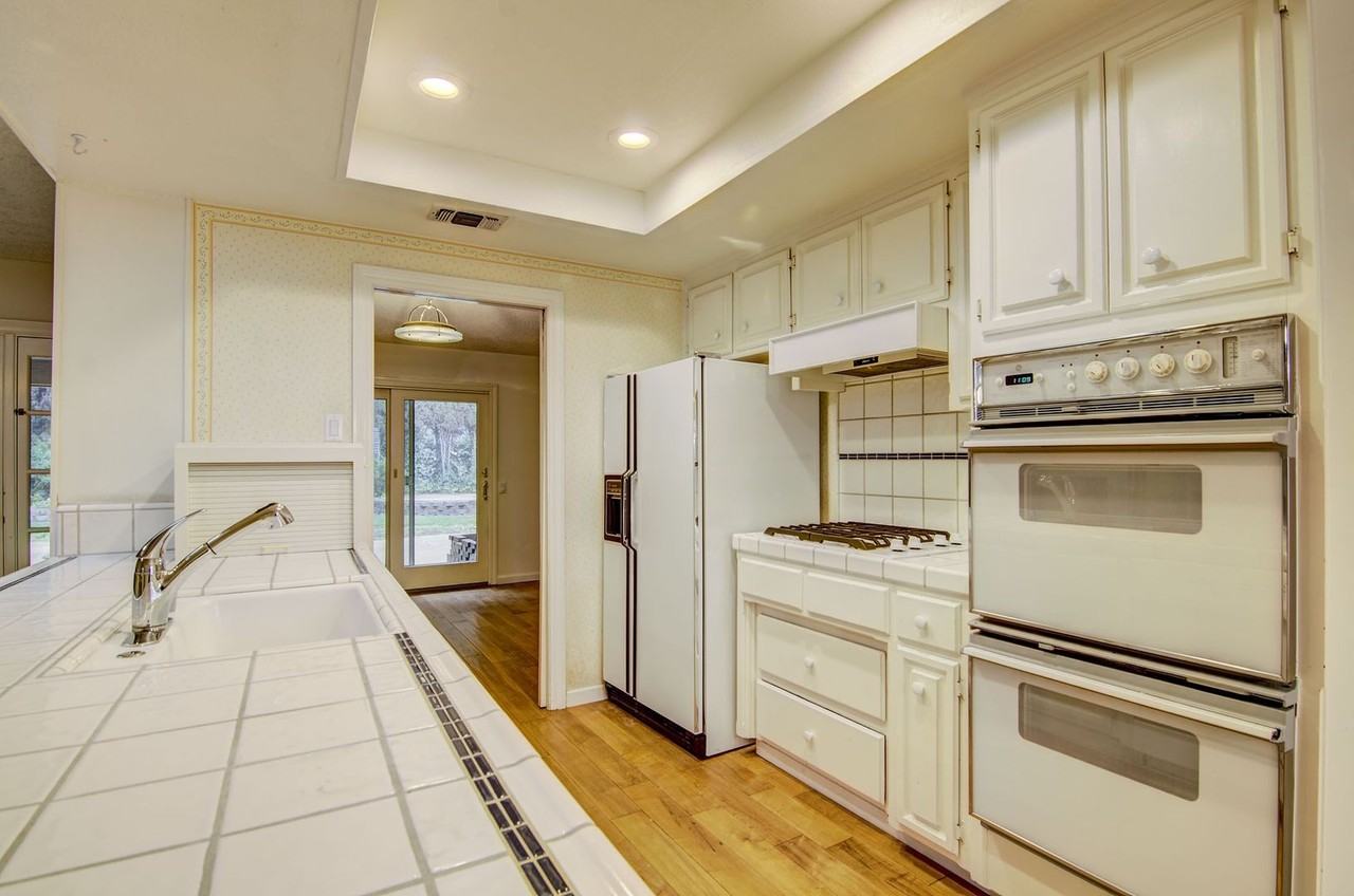 5123 El Cemonte Ave - Photo 6 of 12