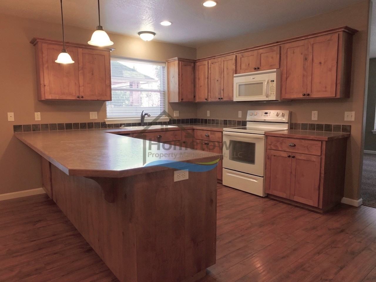 908 E Davis Ave - Photo 6 of 28