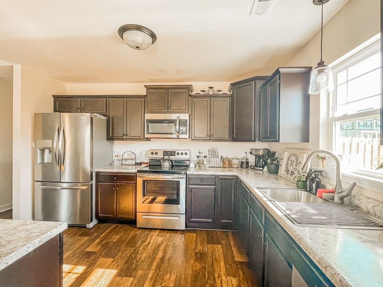 115 Heron Watch Dr - Photo 7 of 15