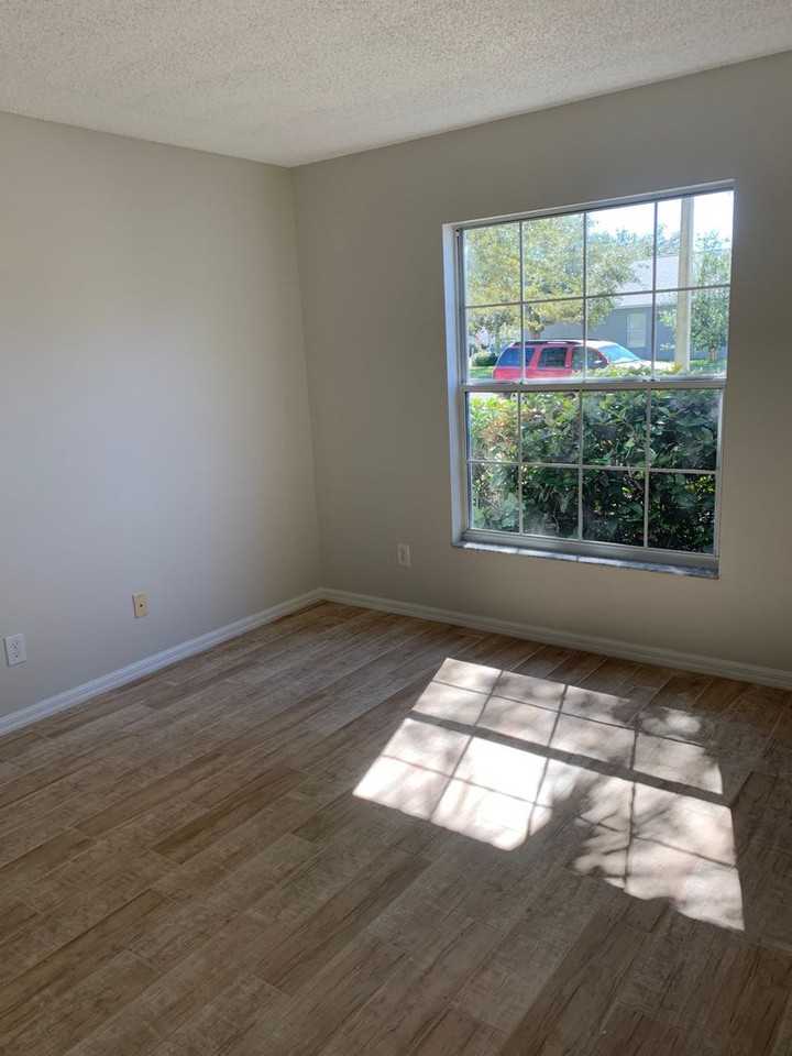 670 Benton Dr - Photo 2 of 34