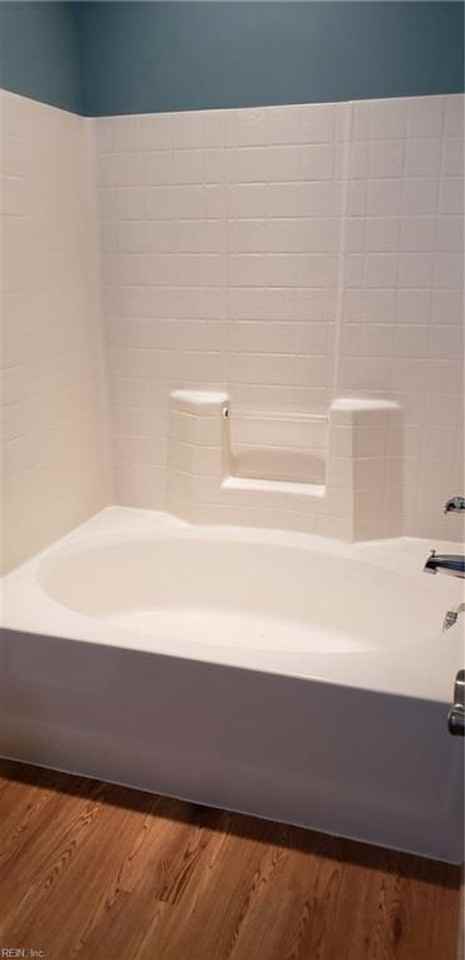 5212 Nuthall Dr #105 - Photo 7 of 11