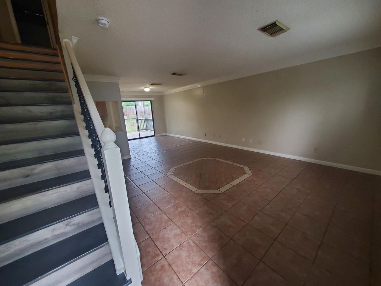 5715 Allbrook - Photo 3 of 19
