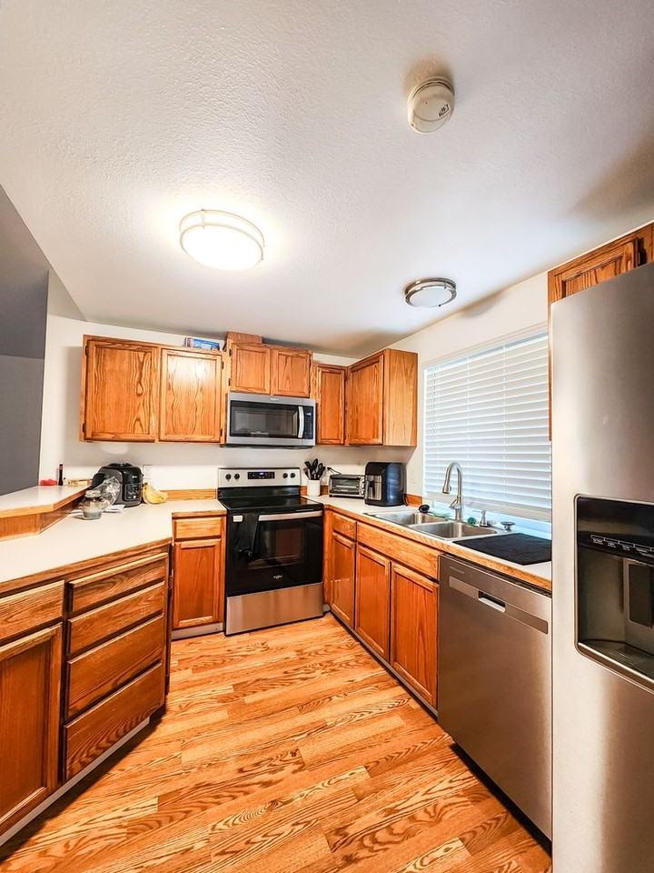 707 N Granite Ave - Photo 6 of 15