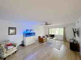 featured image of 753 Nw 8th St