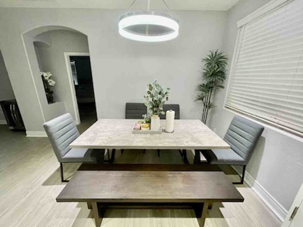 3068 E Ravenswood Dr - Photo 3 of 8