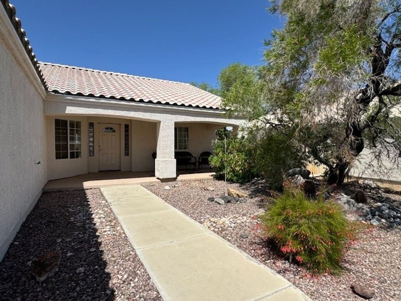 2308 Ryan Way - Photo 2 of 32