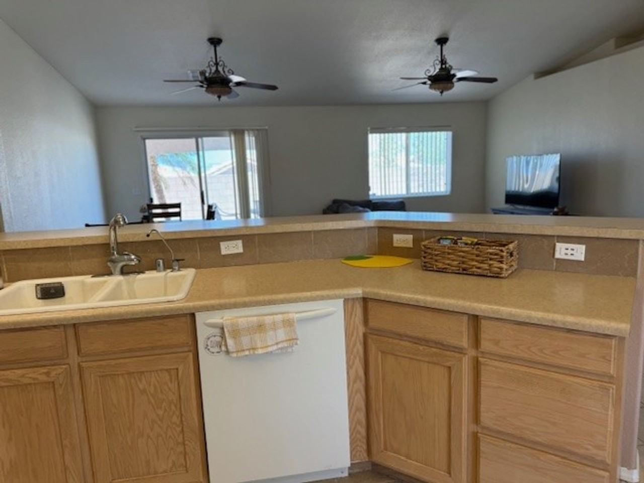 2308 Ryan Way - Photo 7 of 32