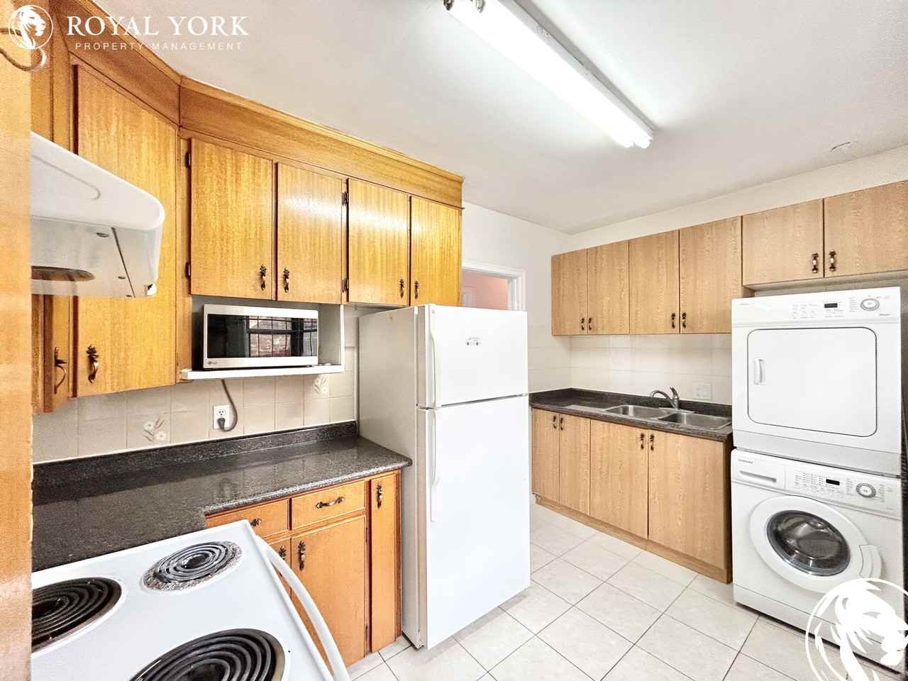 6A6 Old Kingston Road, Ajax, Ontario L1T 3A6 Apartments 6 Old