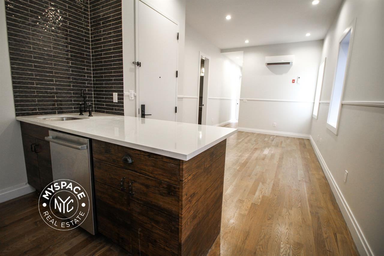 1824 Palmetto St #2R - Photo 2 of 15