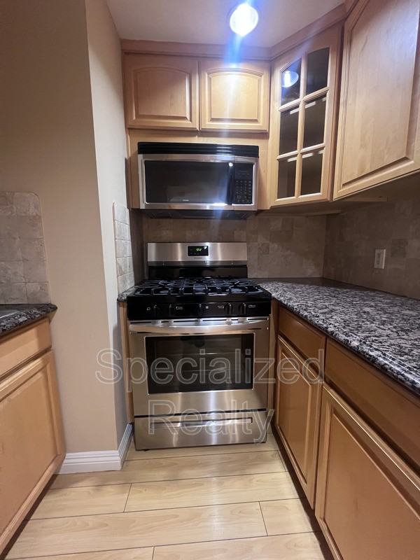 1245 Orange Grove Ave #103 - Photo 2 of 13