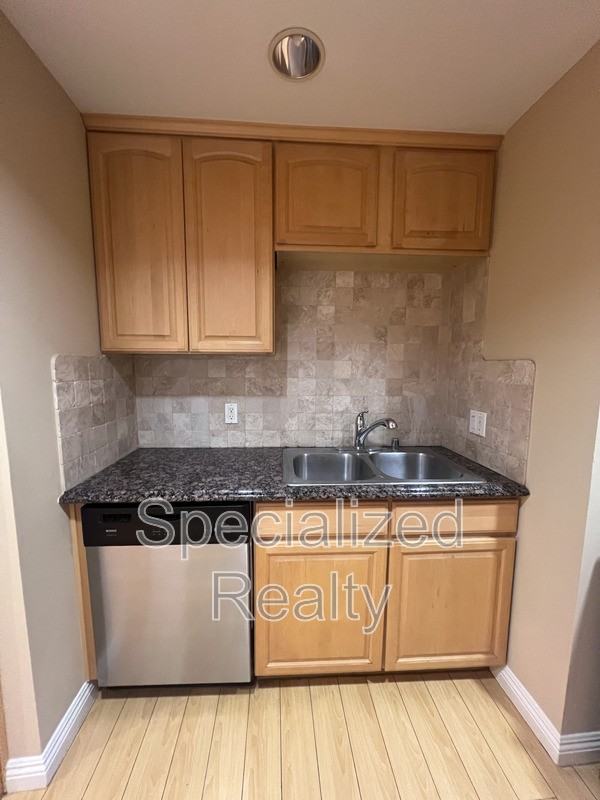 1245 Orange Grove Ave #103 - Photo 3 of 13