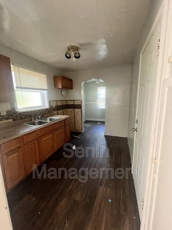 4627 Bedford St #1 - Photo 2 of 7