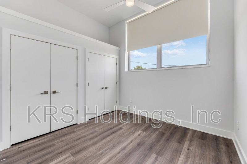 300 E Elizabeth St #261 - Photo 7 of 14