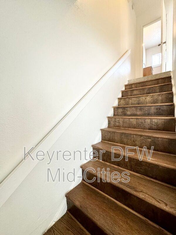 1117 Franklin St #18 - Photo 7 of 14