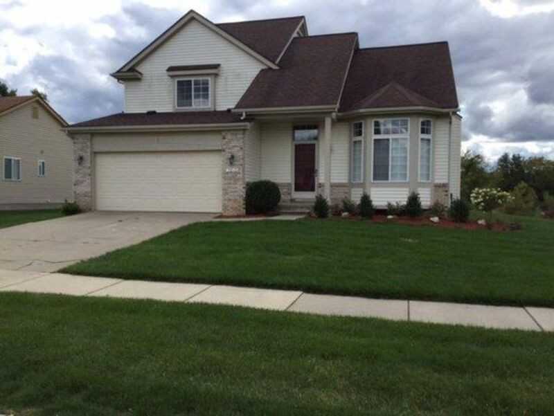 7812 Thornhill Dr - Photo 4 of 25