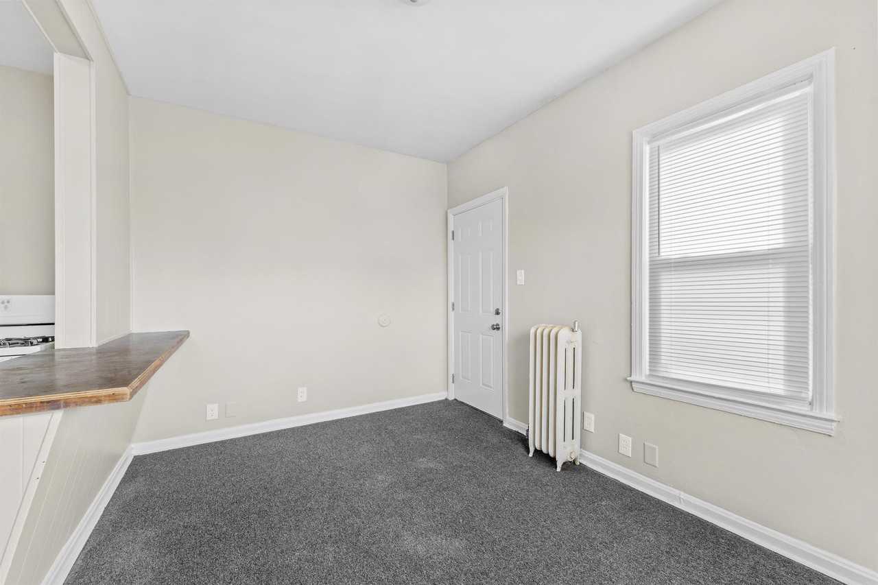 34 W. Cicotte St. *EPM* - Photo 4 of 8