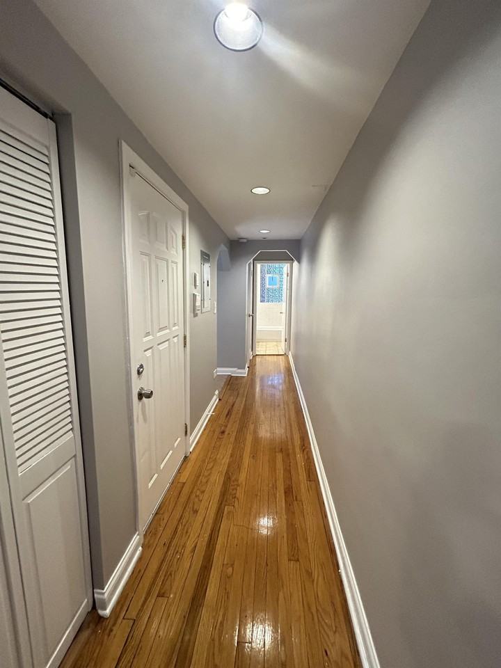 7150-52 S Cornell Ave - Photo 2 of 7