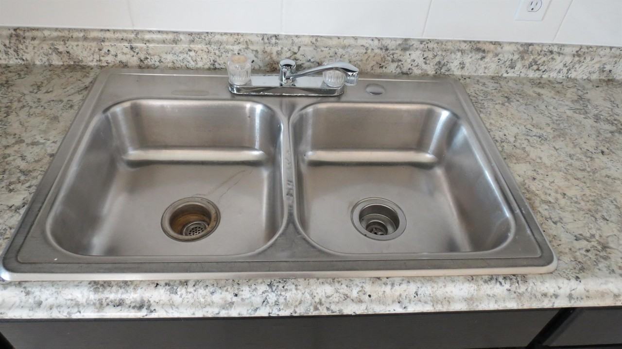 4329 North Longview Avenue - Photo 3 of 14