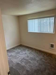 Manchester, LLC - Photo 3 of 7