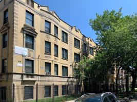 featured image of 4834 W Adams St