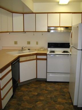 552 SE 5th Ave - Photo 2 of 18