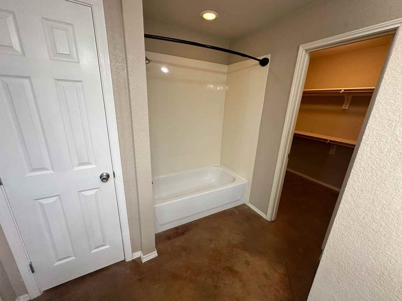 115 JANIS ST - Photo 3 of 19