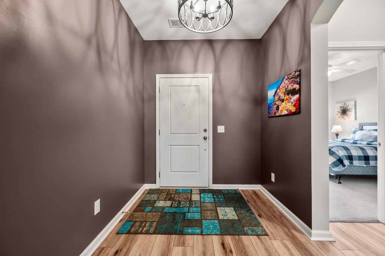 118 Levis Song Ct - Photo 3 of 32