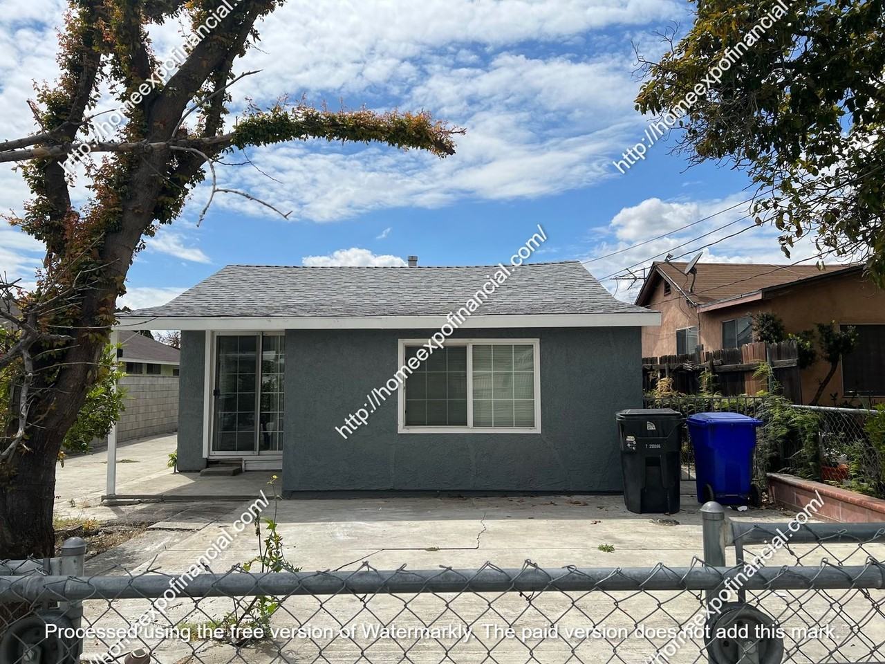 10060 Portola Ave - Photo 2 of 18