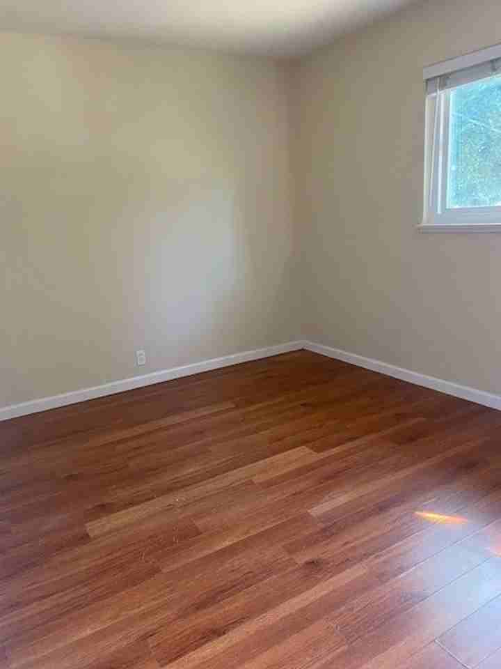 410 - 2145 Randolph Dr - Photo 3 of 5