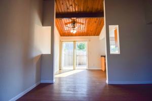 featured image of 1367 S Ivy St