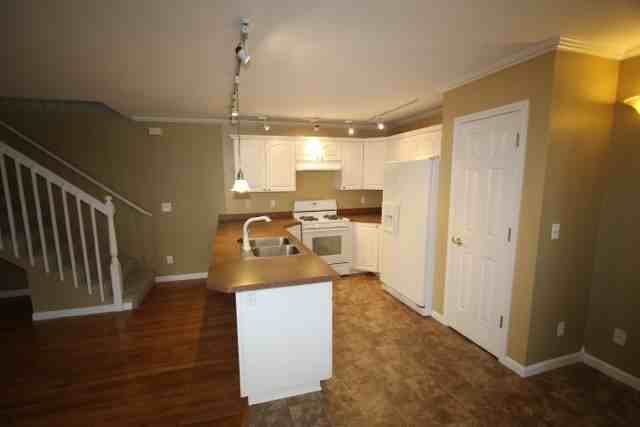 16611 Rivers Edge Ln - Photo 3 of 17