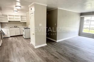 3232 Greenleaf Ct - Photo 1 of 1