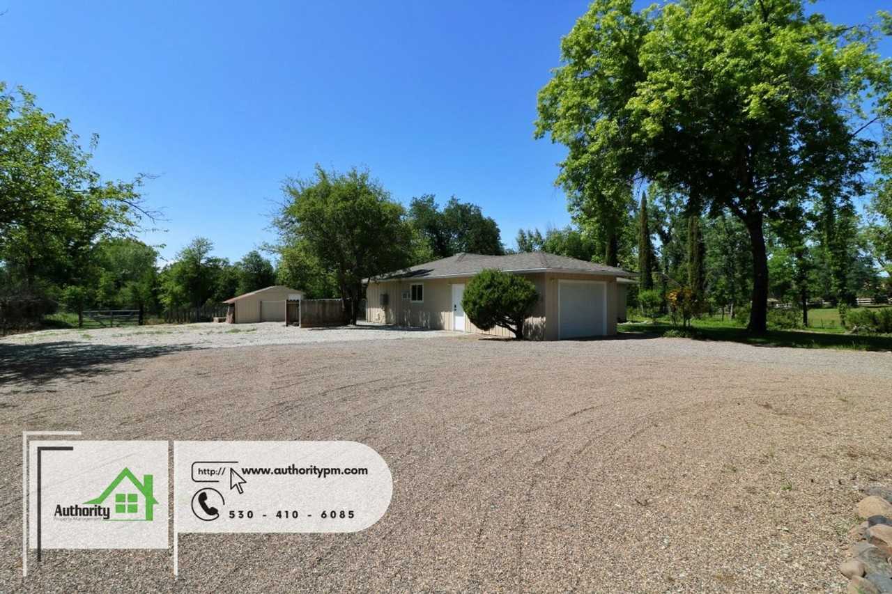 9722 Swede Creek Rd - Photo 3 of 29