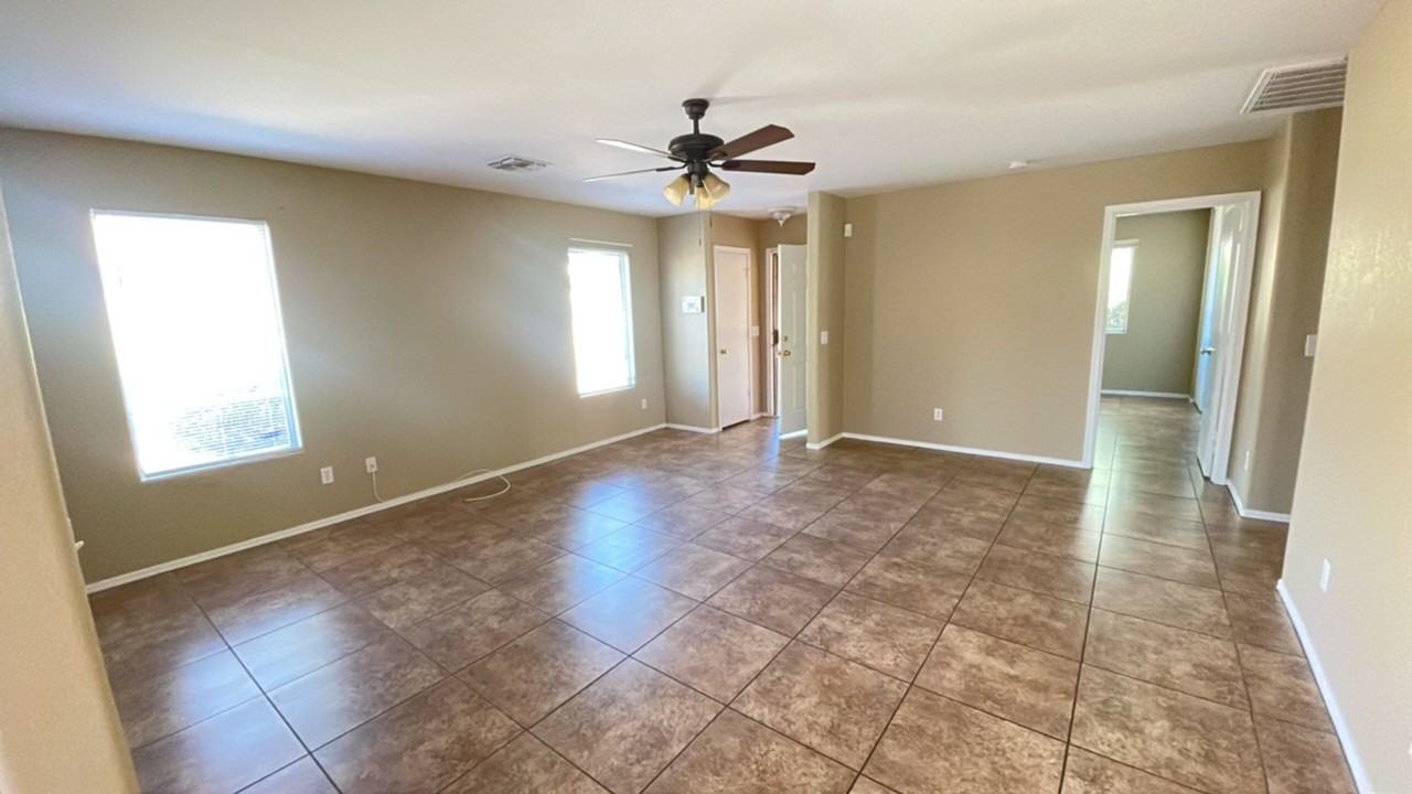 7381 W Palo Verde Dr - Photo 4 of 13