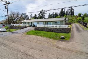 featured image of 707 Cedar St