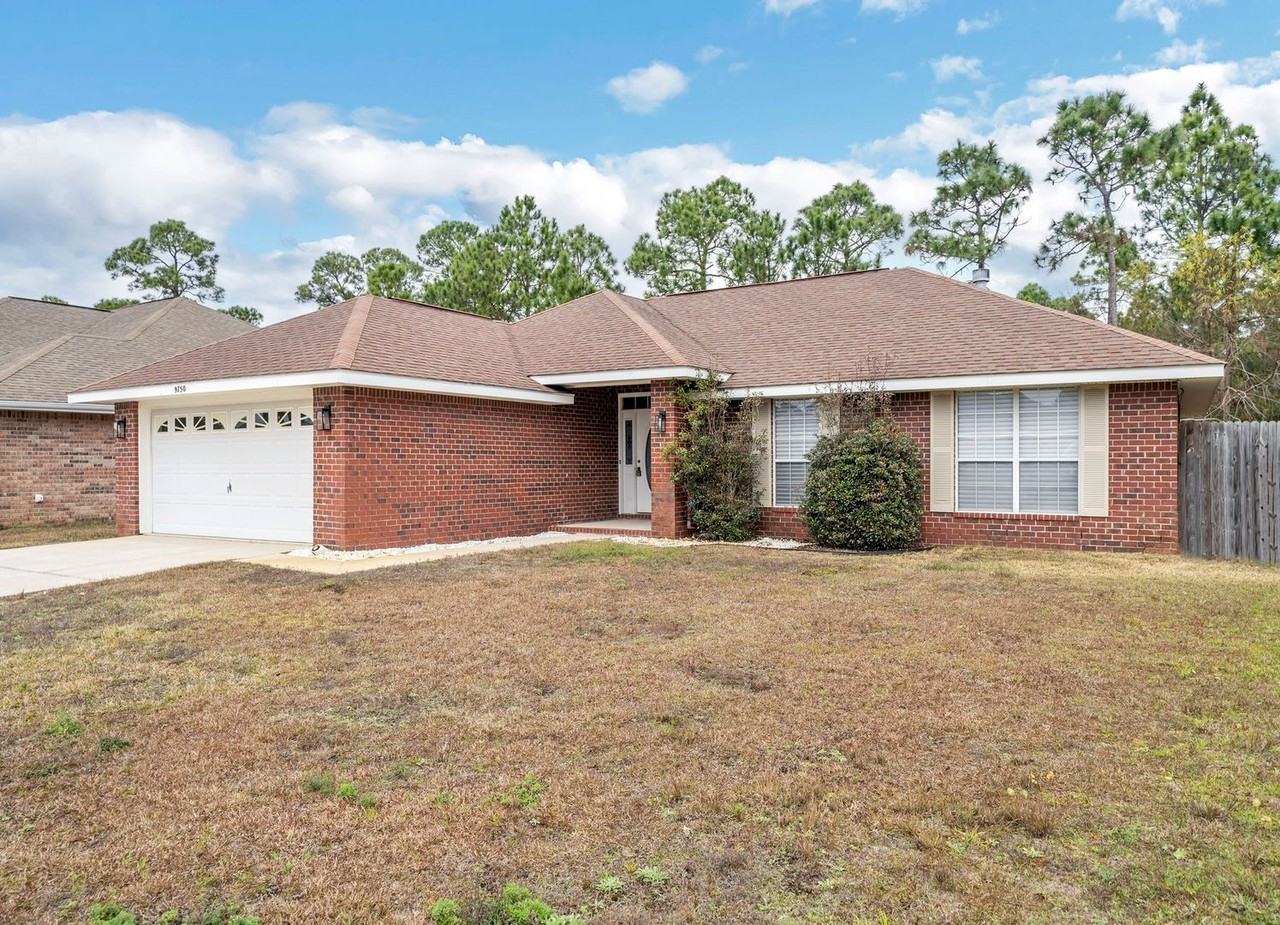 9750 Parker Lake Cir - Photo 3 of 28