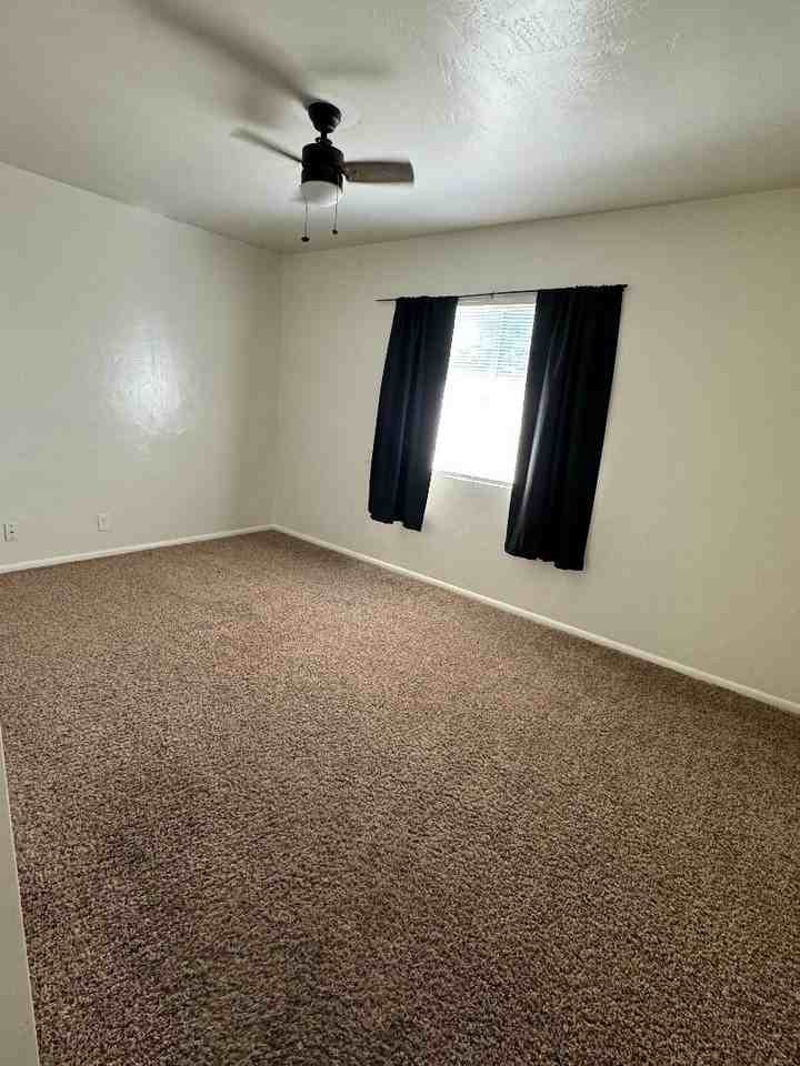 2013 Avondale Dr - Photo 7 of 18